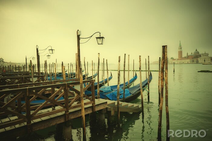 Fototapete Venedig und gondeln im hafen