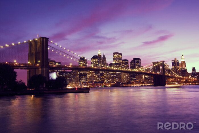 Fototapete Violetter Himmel und New York City