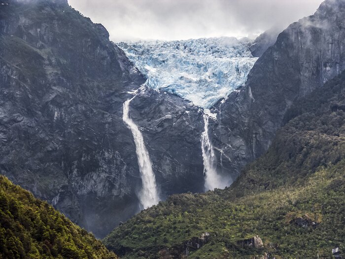 Fototapete Wasserfall am Gletscher