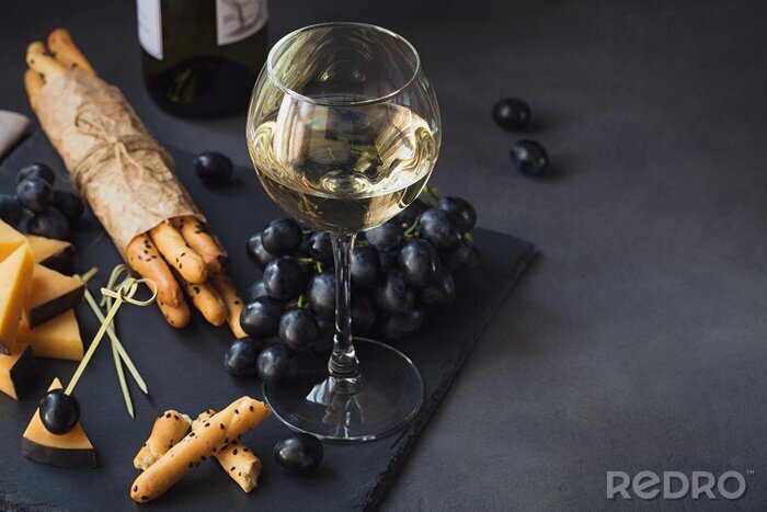 Fototapete Wein und Snacks