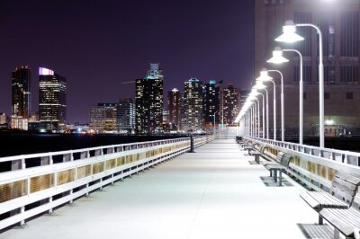 Fototapete Weiße Laternen auf Brücke
