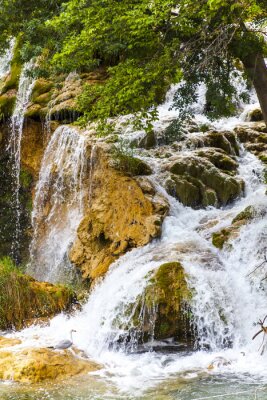 Fototapete Wilder Wasserfall 3D
