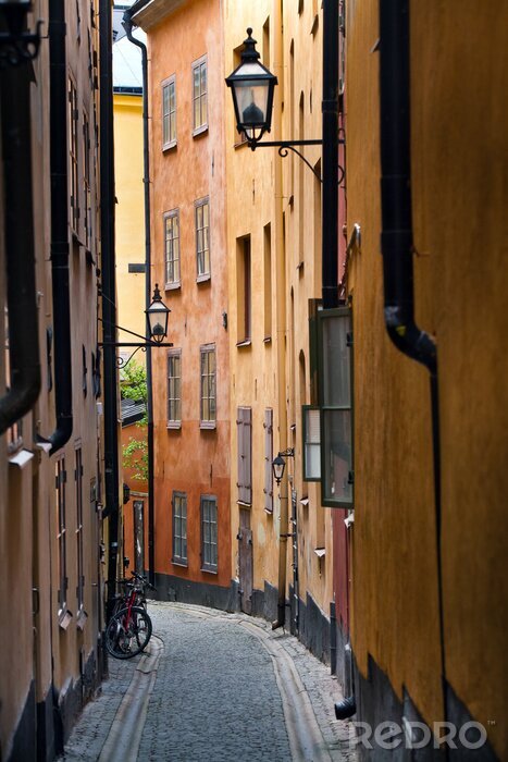 Fototapete Winkelige enge Gasse in Stockholm