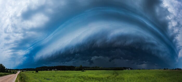 Fototapete Wolken mit Regen