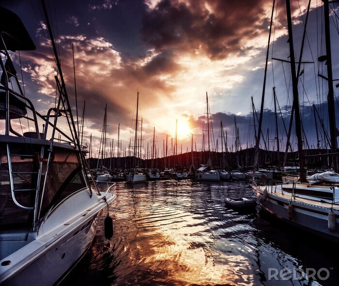Fototapete Yachthafen bei Sonnenuntergang