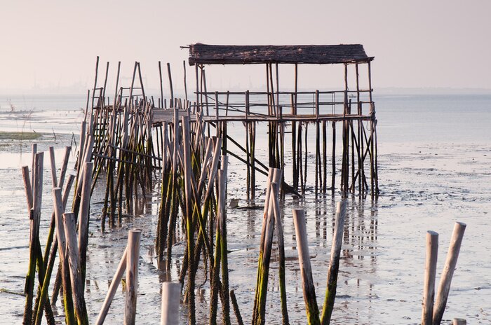 Fototapete Zerstörter Steg in Potugal