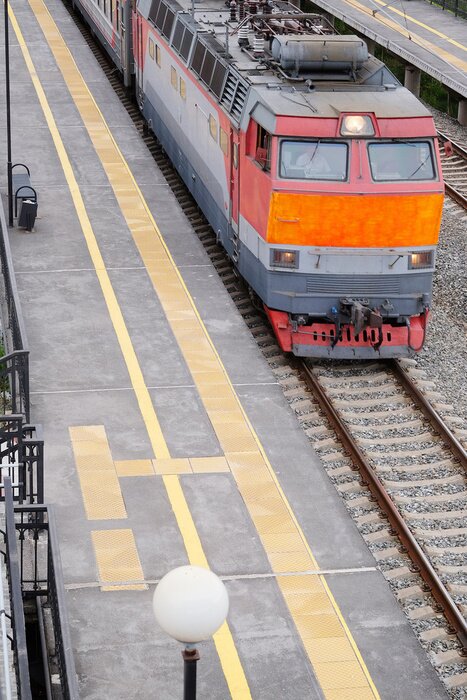 Fototapete Zug aus der Vogelperspektive