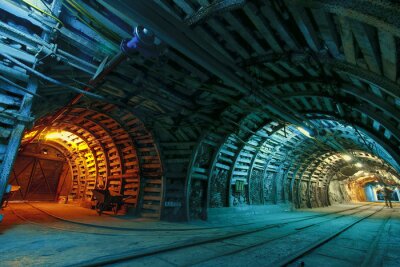 Fototapete Zwei Tunnel im alten Bergwerk