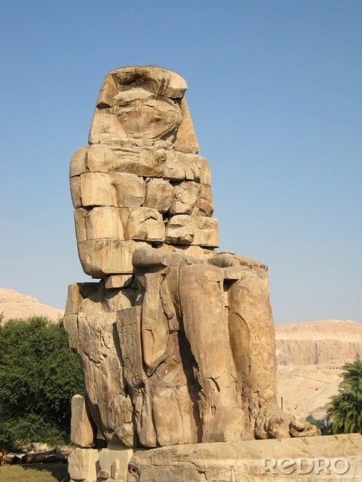 Poster Afrika die Statue der sitzenden Figur in Luxor