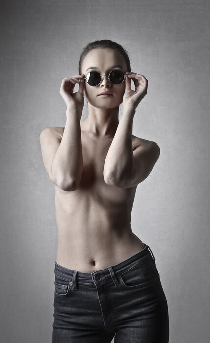 Poster Akt Frau im Retro-Stil