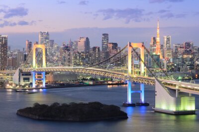 Poster Asien beleuchtete Brücke im Zentrum von Tokio