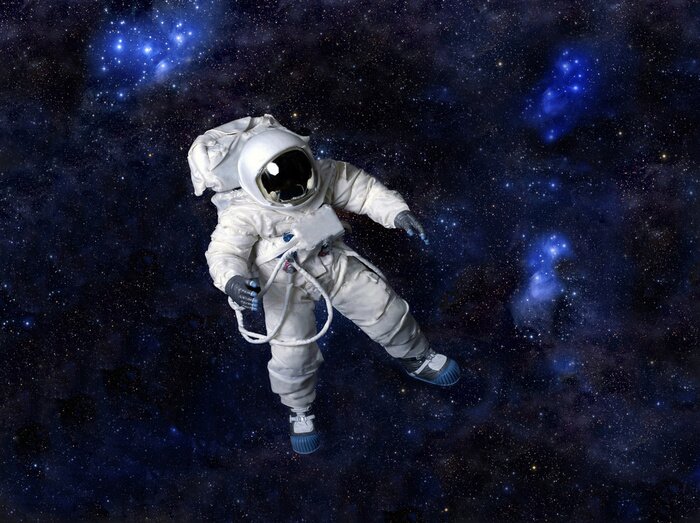 Poster Astronaut zwischen blauen Nebeln