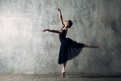 Poster Ballett Tänzerin Ballerina in schwarzem Kleid