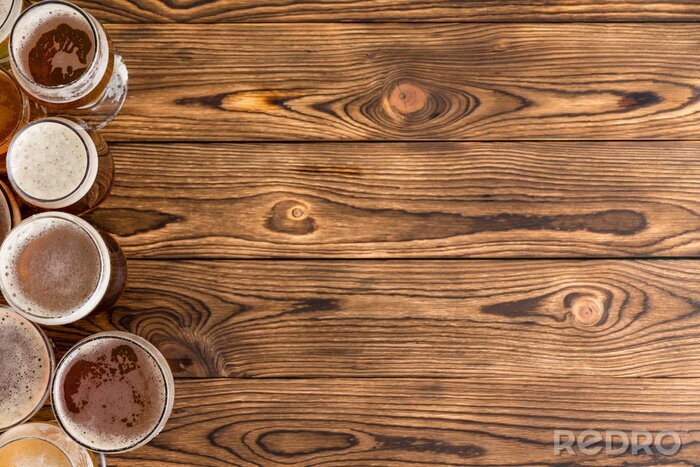 Poster Bier auf dem Holztisch