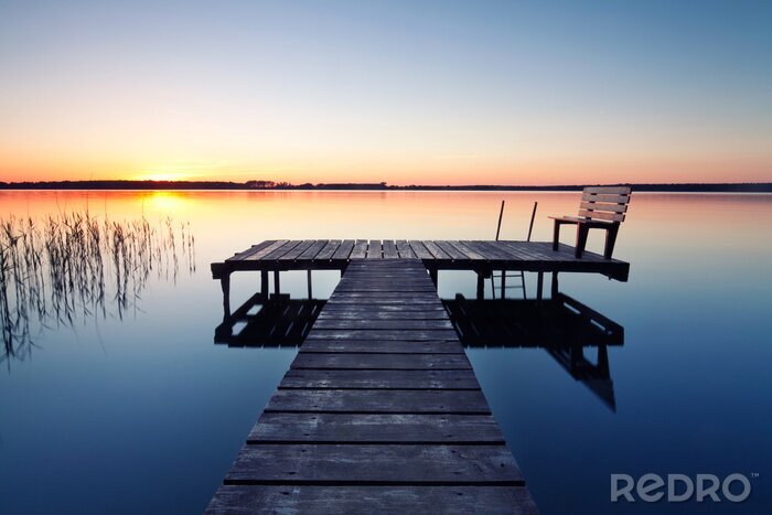 Poster Bootssteg mit Bank am See