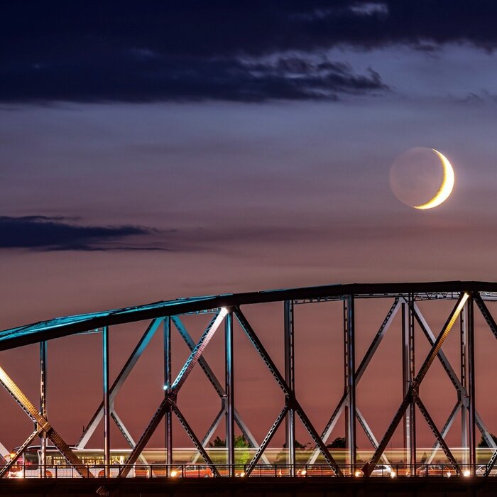 Poster Brücke und Mondsichel