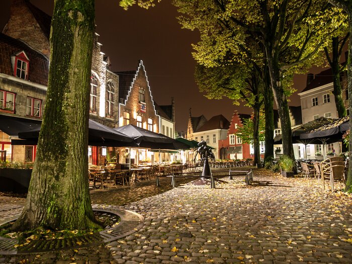 Poster Brügger Straße bei Nacht