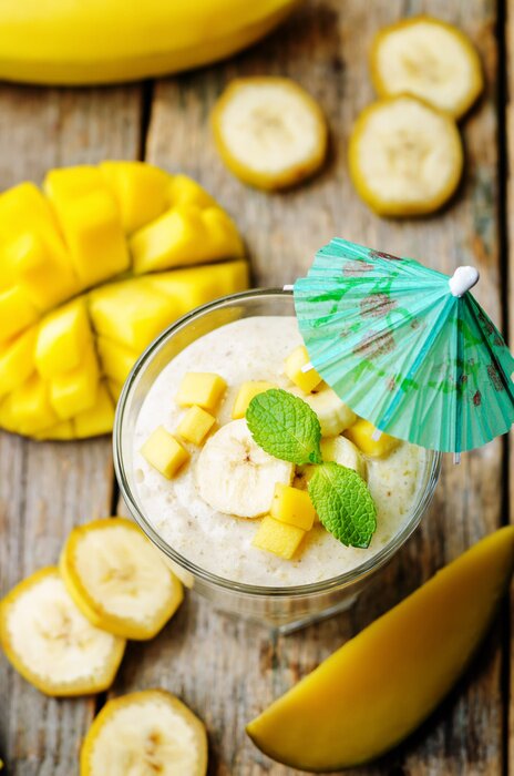 Poster Cocktail aus Banane und Mango