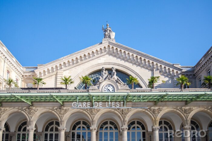 Poster Dekorative Fassade des Pariser Bahnhofs