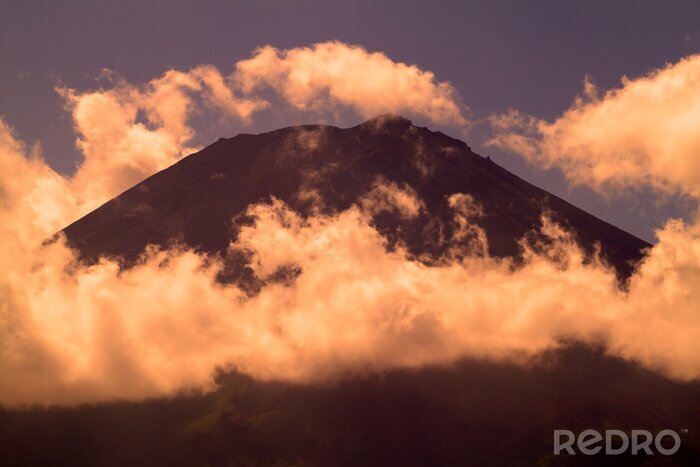 Poster Der Berg Fuji in den Wolken