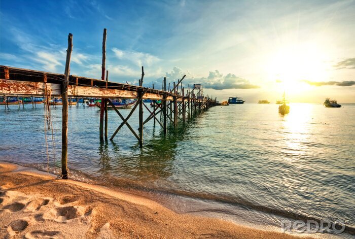 Poster Enger Steg am Abend