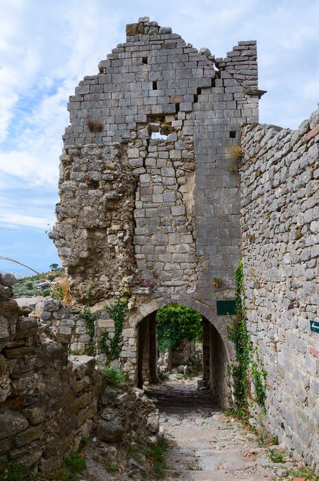 Poster Europa die Ruinen einer mediterranen Burg
