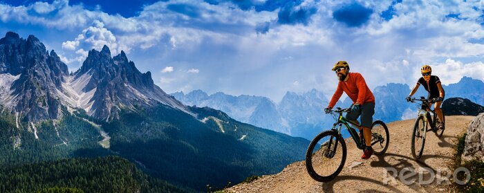 Poster Fahrradtour in den Bergen