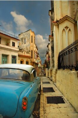 Fahrzeuge auf der Straße in Havanna