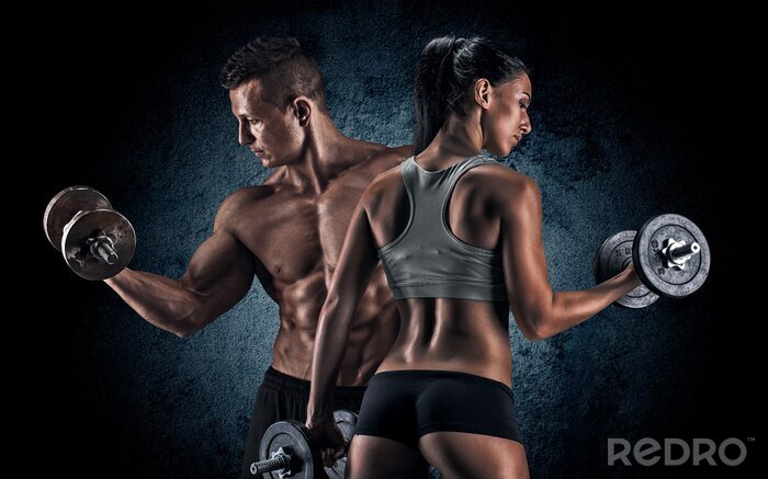 Poster Fitness Frau und Mann während der Übung mit Hanteln
