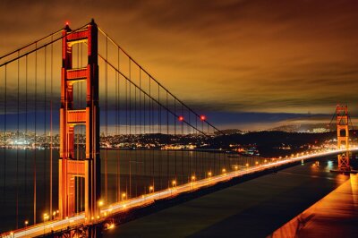 Golden Gate Bridge bei Nacht