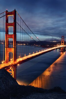 Golden Gate Bridge und San Francisco Lichter