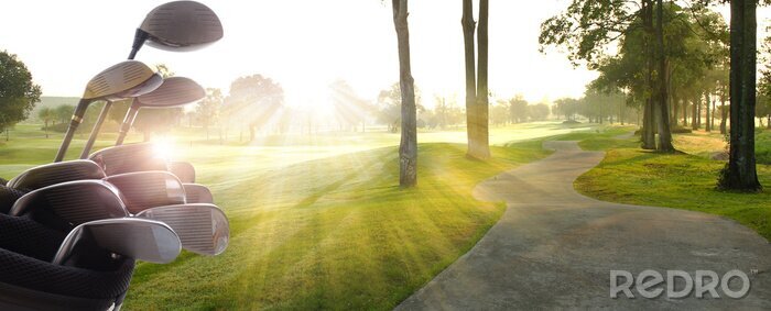 Poster Golfschlägertasche bei Sonnenuntergang