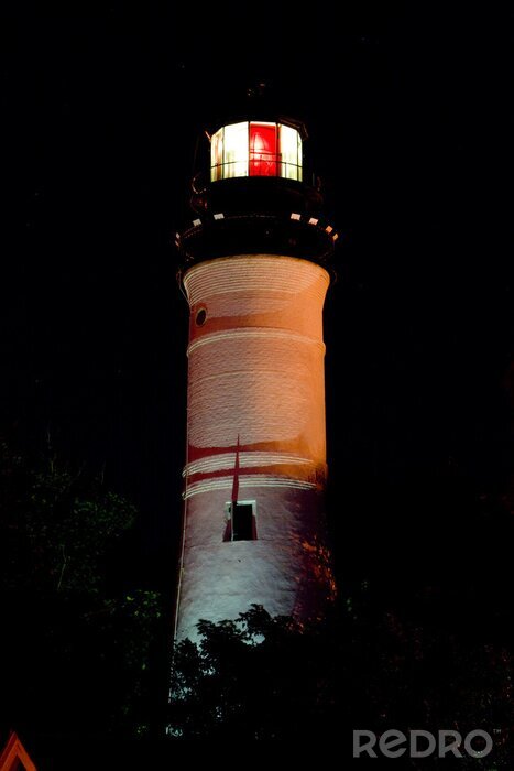 Poster Heller Leuchtturm in der Nacht