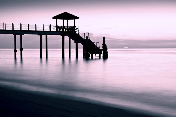 Poster Holzbrücke am Wasser