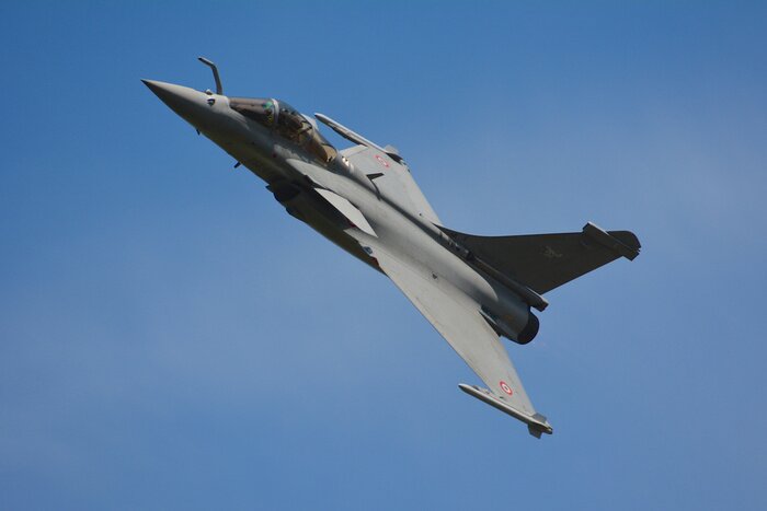 Poster Kampfflugzeug und Segelflug in der Luft