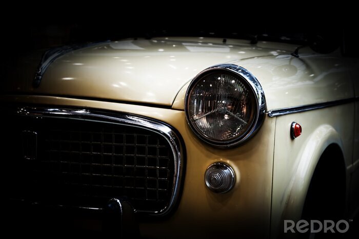 Poster Klassisches weißes Auto auf schwarzem Hintergrund