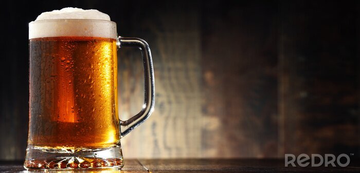 Poster Krug Bier am Holzhintergrund