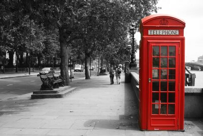 Poster London und Telefonzelle an der Straßenecke