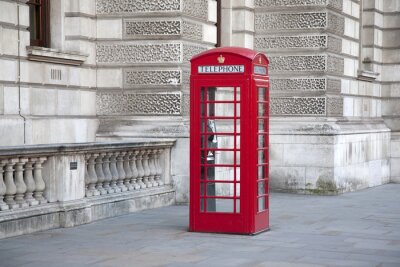 Poster Londoner Telefonzelle mit Hintergrund des Gebäudes