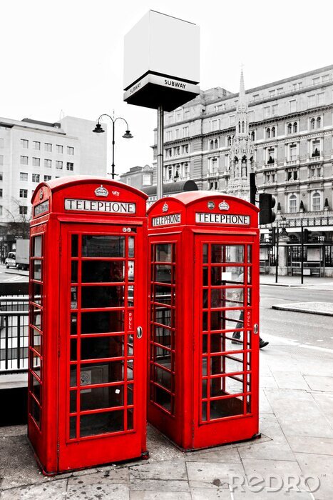 Poster Londoner Telefonzelle mit Stadthintergrund