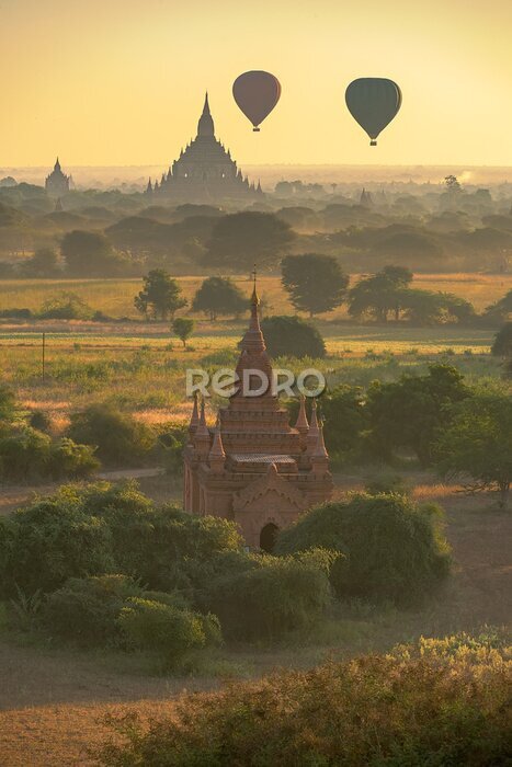 Poster Luftballons am Himmel in Myanmar