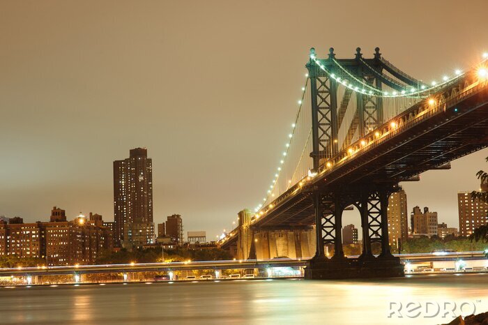 Poster Manhattan Bridge bei Nacht