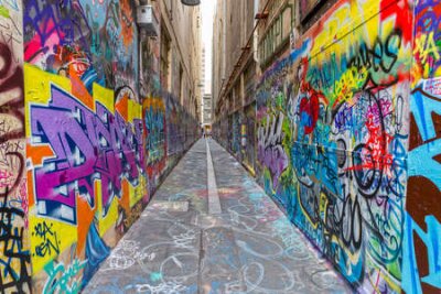 Poster Mit Graffiti bedeckte Gebäudewände