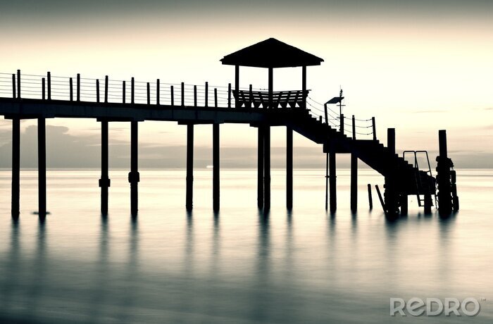 Poster Mole mit Treppen zum Meer