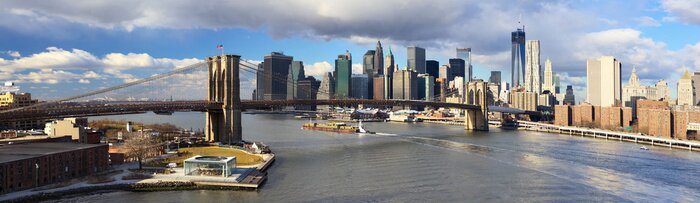 Poster Panorama mit Meerenge East River