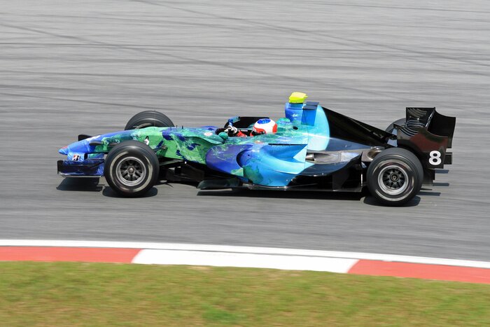 Poster Rennwagen auf der Strecke