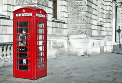 Poster Rote Telefonzelle in einer Londoner Straße