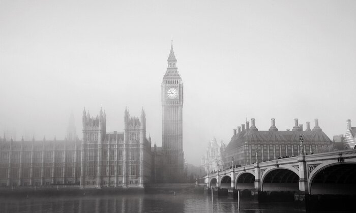 Poster Schwarz-weiße Ansicht von London im Nebel