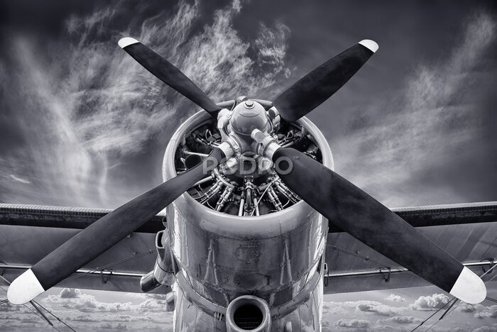 Poster Schwarzweißfoto eines Flugzeugpropellers