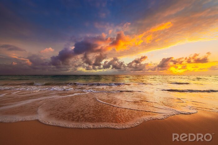 Poster Sonnenaufgang über exotischem Strand